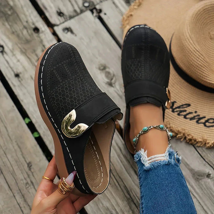 Women's footwear